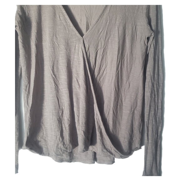 "Forever 21 Beige Wrap Top | Long Sleeve | Casual Chic Size Small - Picture 3 of 4